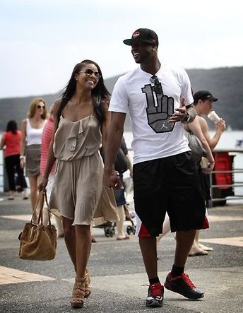 一剑封喉！高诗岩三分杀死比赛 全场仅这一次出手&贡献5分8助（关键三分定胜局！高诗岩全场唯一出手命中，贡献5分8助攻）