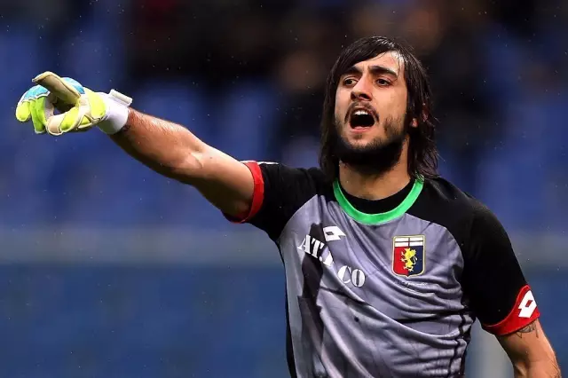 波兰主帅：要帮扎莱夫斯基找回状态；我觉得莱万还没决定未来（波兰主帅：将助扎莱夫斯基重拾状态，莱万未来尚未敲定）