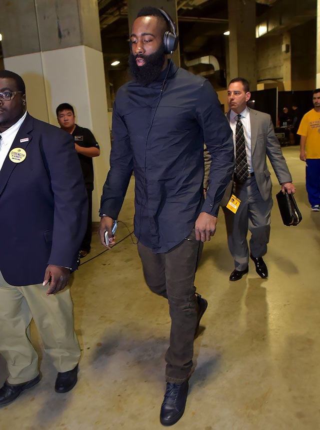 CBA球员伤病汇总：多名球员缺阵,（CBA伤病情况汇总：多人无法出战）